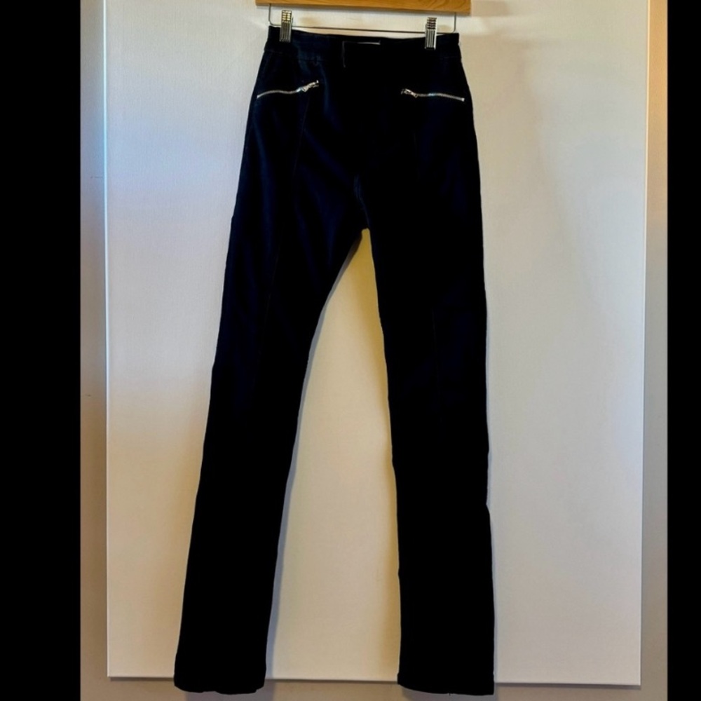 Zara Highwaisted Zipper Detail Black Denim Jeans. Size 2